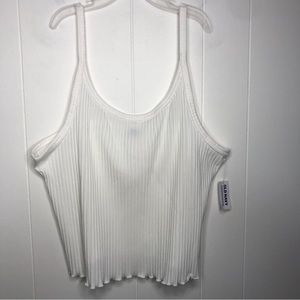NWT Old Navy Rib-knit cropped tank top. Lettuce edge trim. Size XXL.